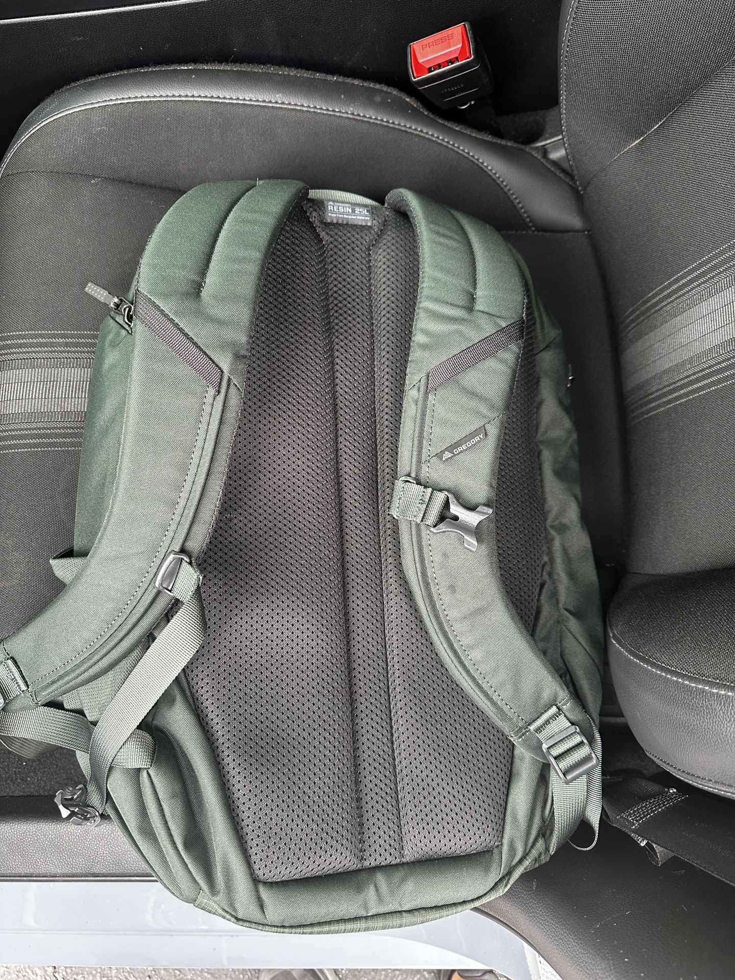 amazon tumi halle backpack - Voyageur Raina - Women's Premium Leather Backpack - Everyday Bag with Phone Pocket & Laptop Compartment Hosstile Duffelpack Child>Baby (0-3 Years)>Baby Accessories zip pocket and open color:Floral Cheetah