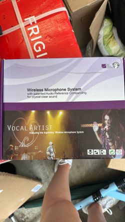 Vocal artists microphone