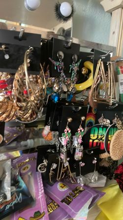 Earring