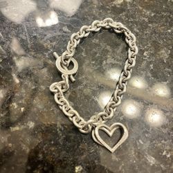 Vera Wang Diamond Heart Bracelet 