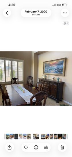 Dining Table & Chairs expands to seat 10