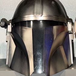 The Mandalorian Helmet 