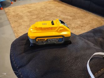 DeWalt Power Stack Battery 5 Amp
