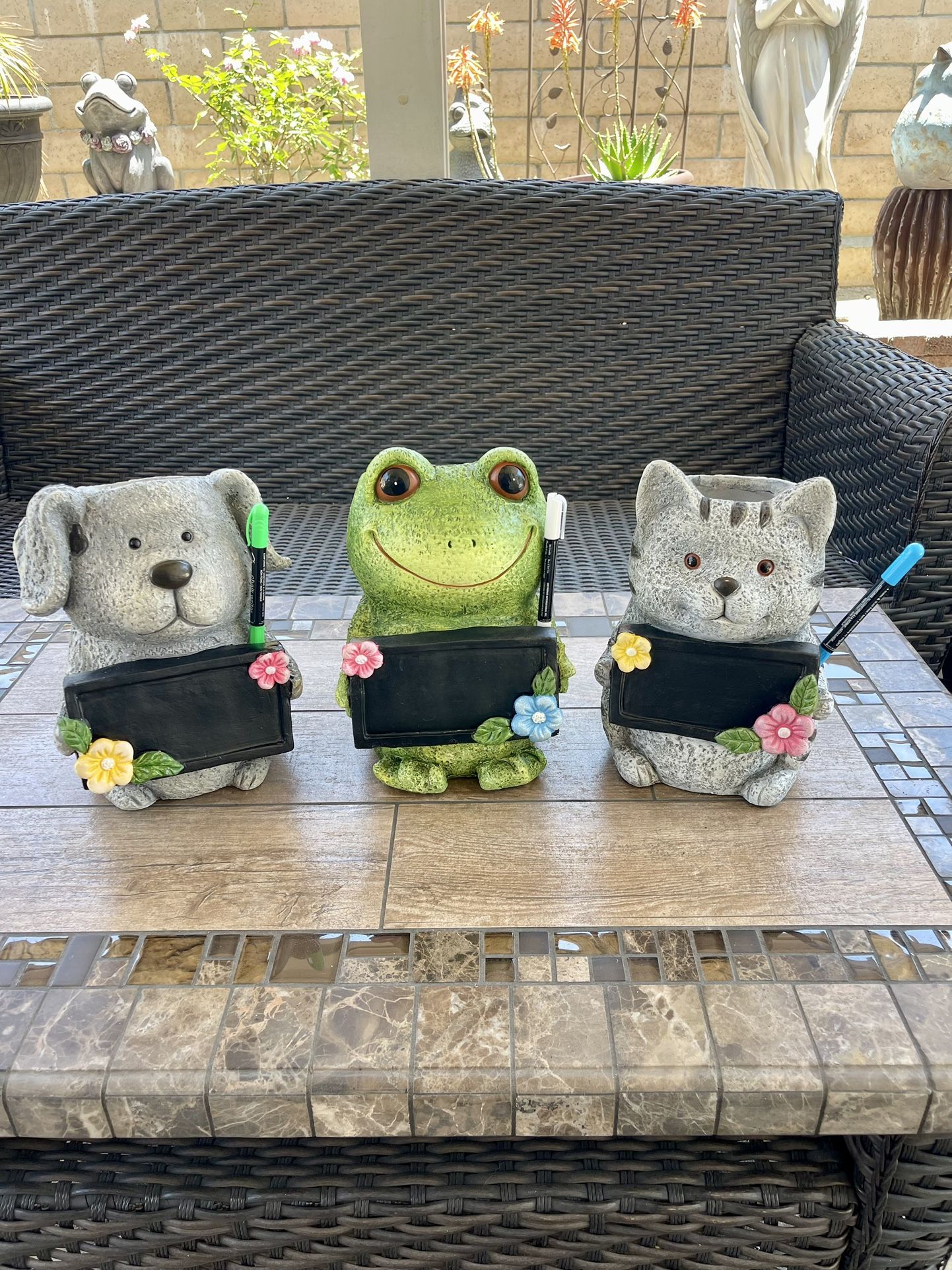 Animal Planters, Chalkboard and Chalk Pen.