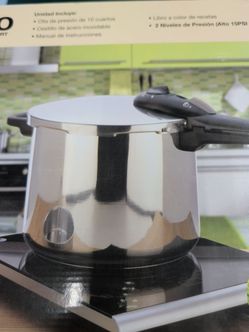 Brand New Unused Fagor Elite 10 Qt Pressure Cooker w/ Steamer Basket & Recipe Book
