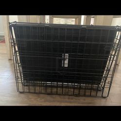 Like New 24” Crate 