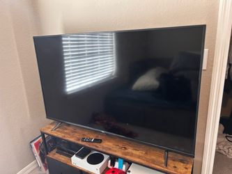 TCL 55 inch 4k TV W/ Remote