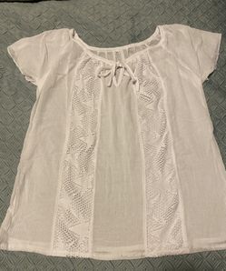 White Linen Blouse (women)