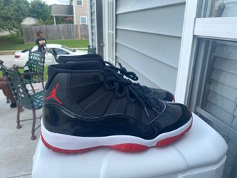jordan bred 11’s ( deadstock )