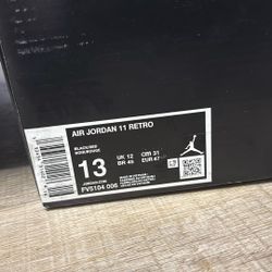 Air Jordan 11 Low Bred