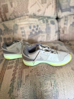Original used Nike Air-US shoe size:8