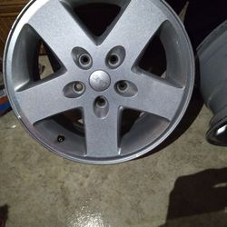 5 Jeep rims