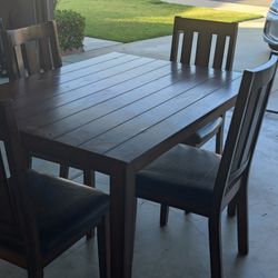 Dining Table With 4 Chairs 