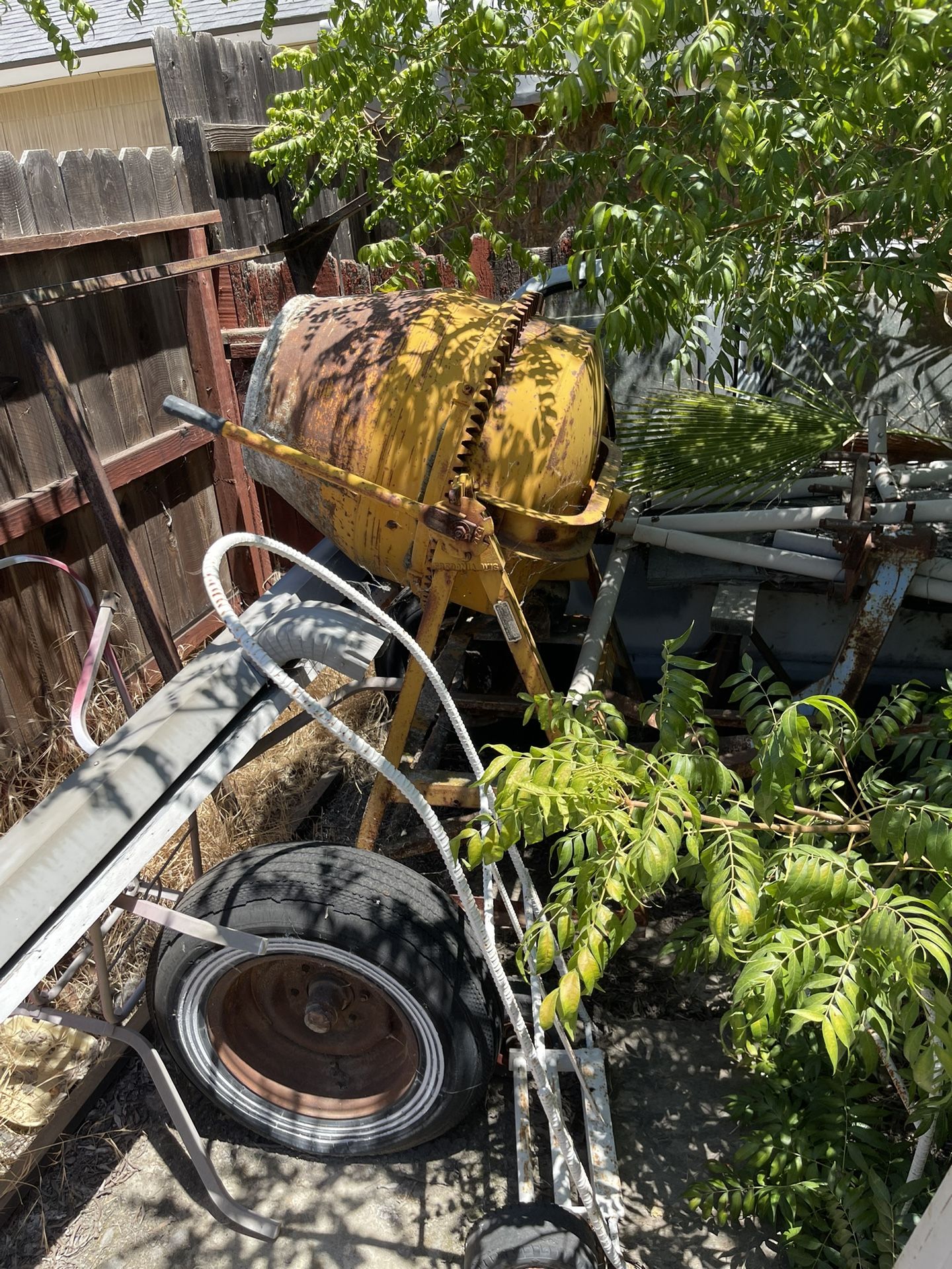 concrete mixer