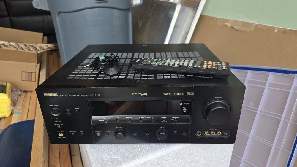 Yamaha HTR-6090