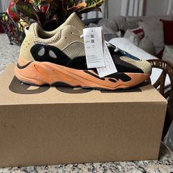 Yeezy 700