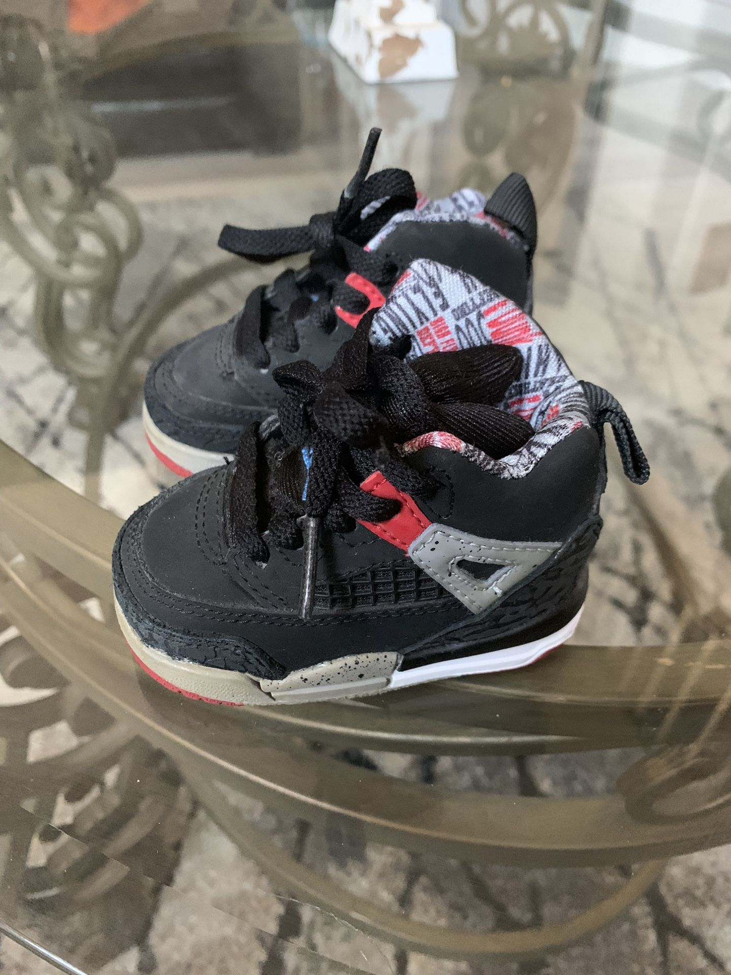 Nike Jordan 4 Spike Lee Kids Shoe