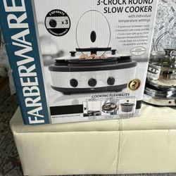 Faberware 3 Round Crock Pot Slow Cookers