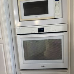 Whirlpool Oven And Microwave 