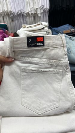Fashion nova white jeans