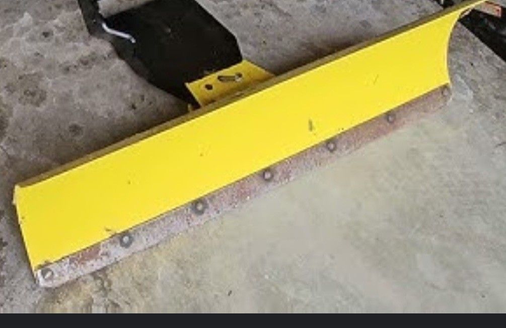 John Deere Snow Plow (No Accessories)