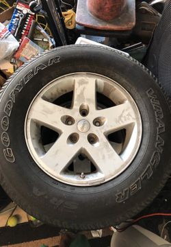 255/75/17 Jeep Wheels and tires