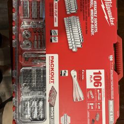 Milwaukee Pack out Socket Set