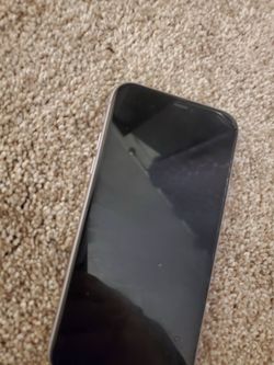 iPhone 11 64GB Unlocked