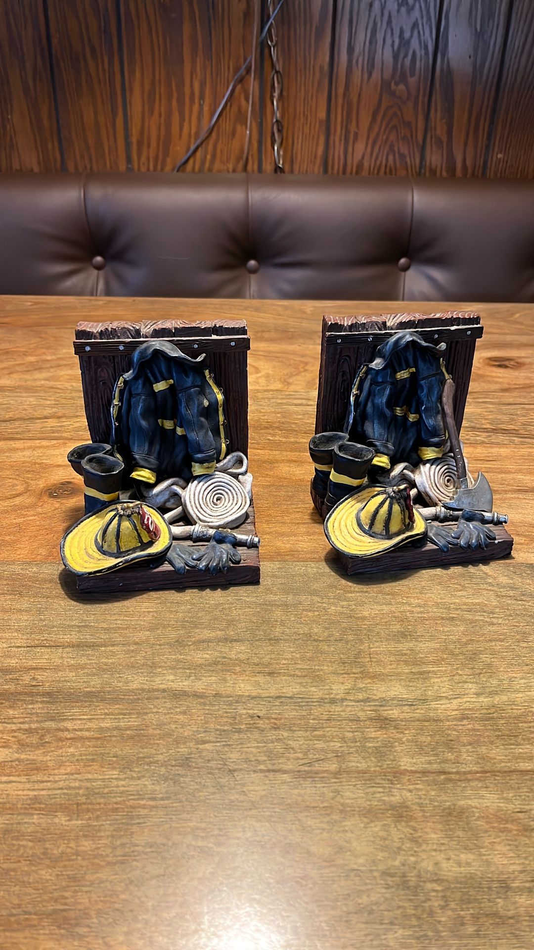 Firemen Gear Bookends 