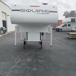 2025 Lance 605