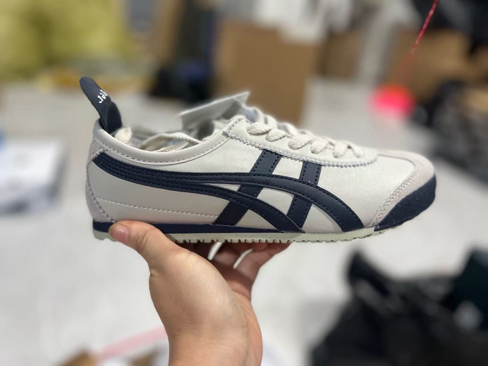 Shoes Size 9