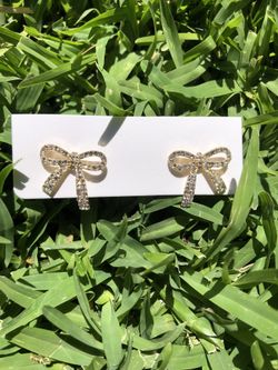 Heart rhinestones earrings
