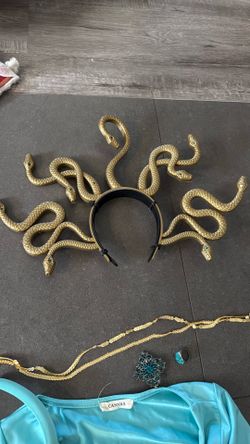 Medusa Head Piece $15