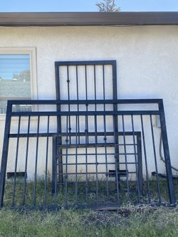 Iron fence / gate