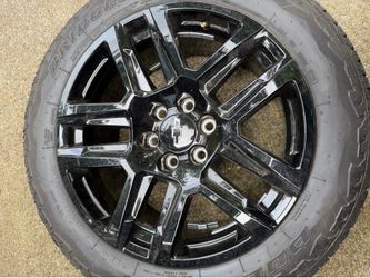 Brand New 20” Chevrolet Black Trail Boss Rims & Bridgestone Tires
