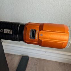 Klein Tools Rechargeable Flashlight with Work Light (Model 56412)