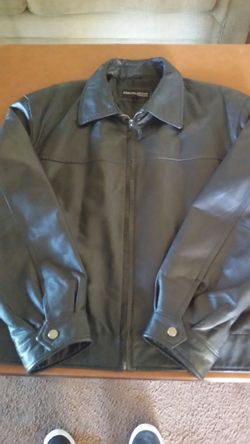 Mens or ladies london fog leather jacket