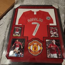 Ronaldo Autographed Manchester United Jersey In Frame Suede Paper Bad Ass $$$