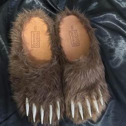 Bravest Studios Bearclaw 