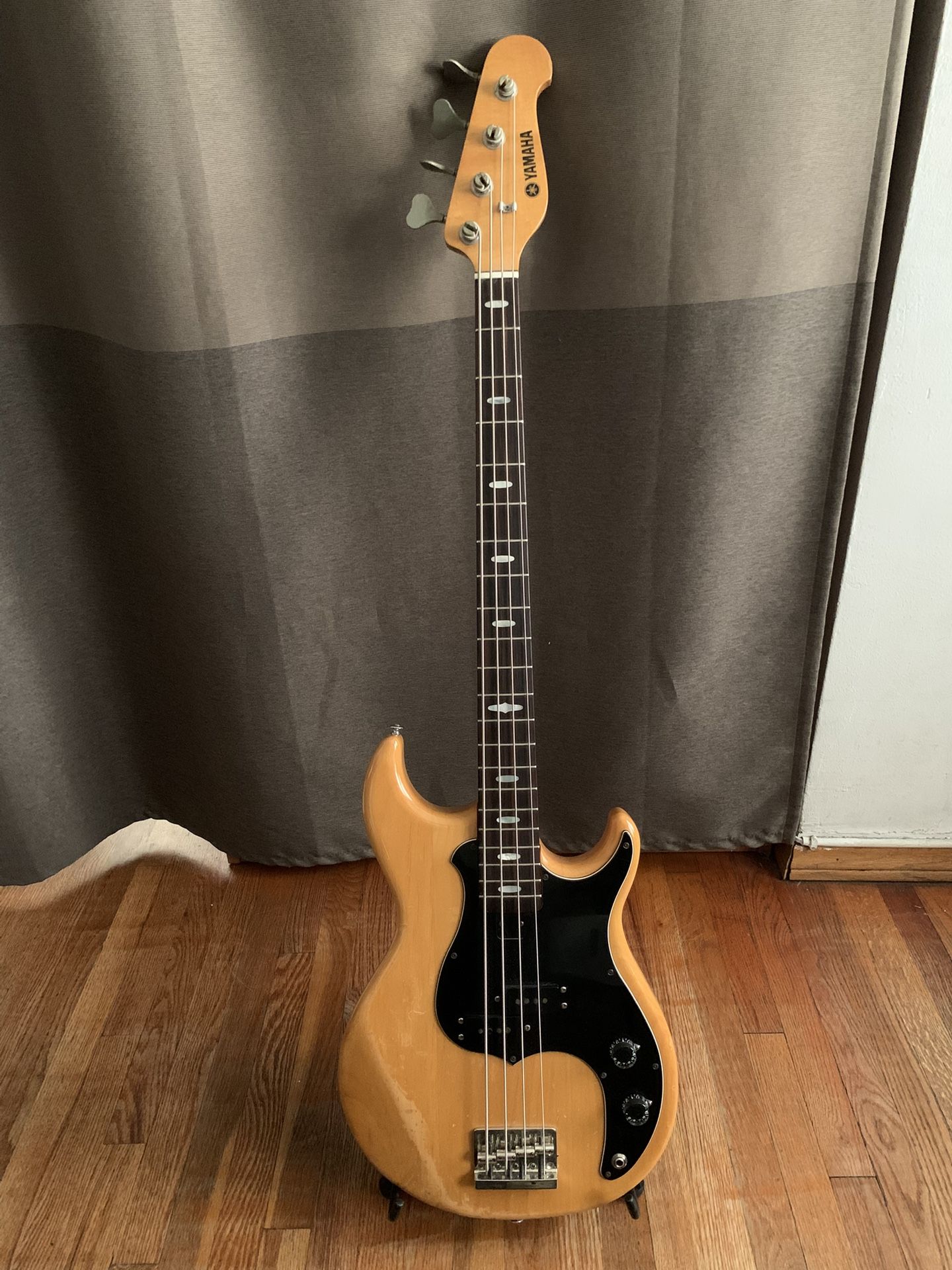 Yamaha BB1000 Bass