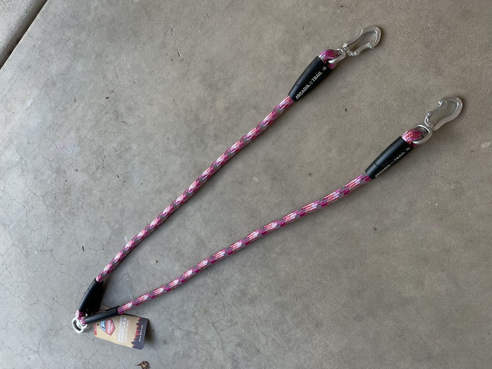Pink Dog Leash Coupler