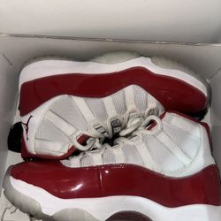 Jordan 11 Cherry