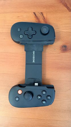 Backbone for Lightning Port
