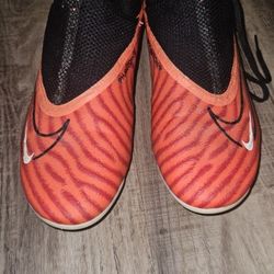 Nike Phantom GX  Men 7.5