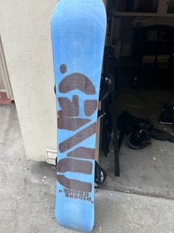 Snowboard