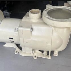 Pool Pump. 