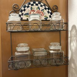 Kitchen Wire Rack with Jars