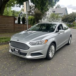 2014 Ford Fusion Hybrid