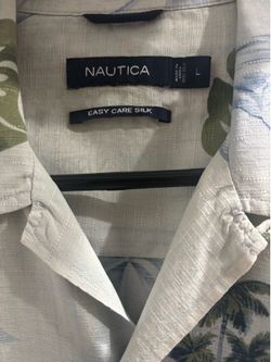 Nautica Men’s shirt
