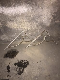 Cast iron shelf brackets